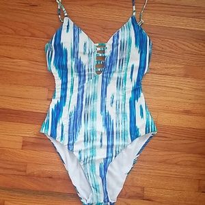Brand new lucky brand monokini 😍😍😍